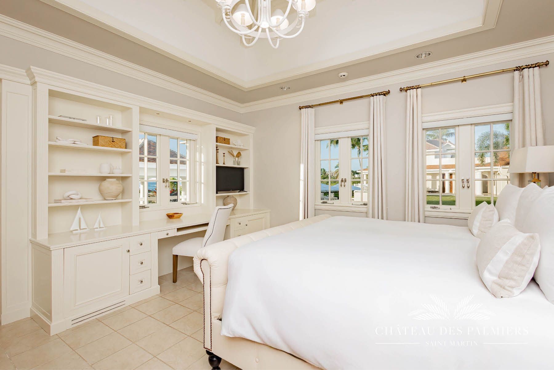 Le Chateau des Palmiers villa photo.